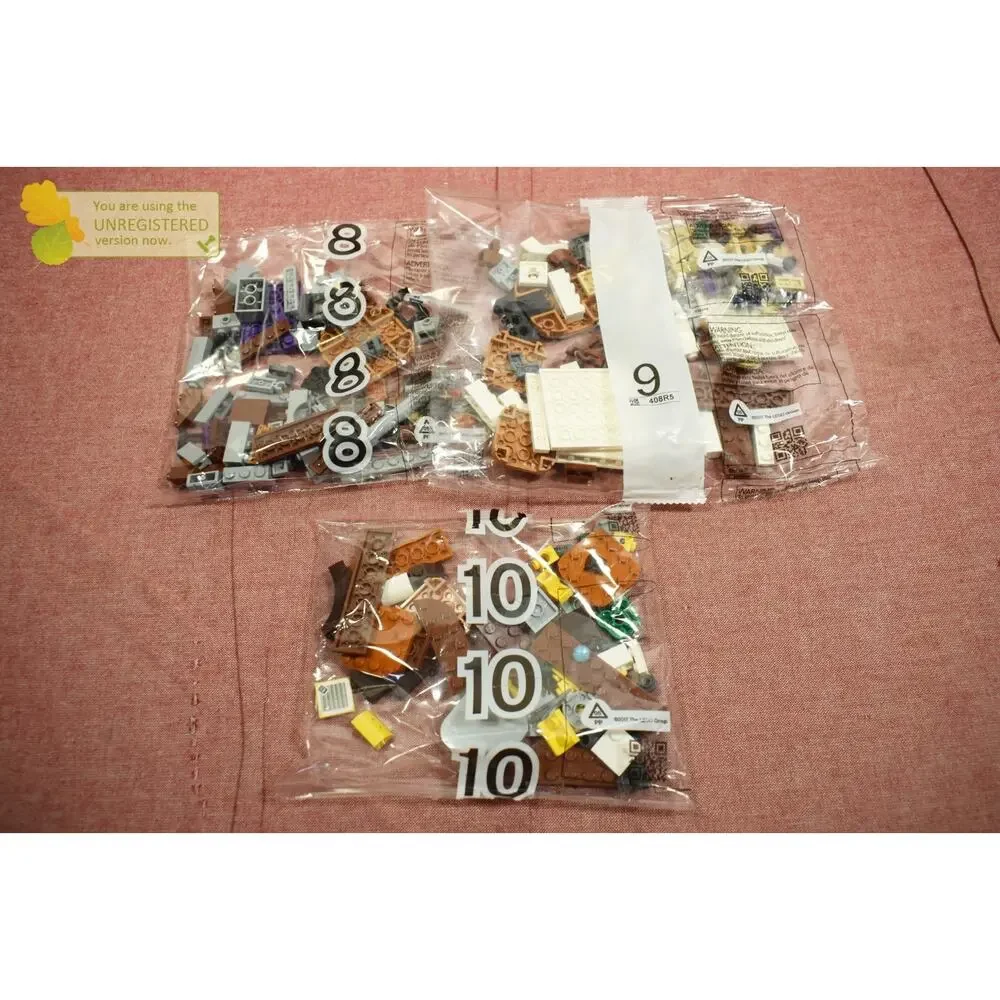 LEGO Super Mario King Boo's Haunted Mansion Set 71436 - Picture 8 of 16